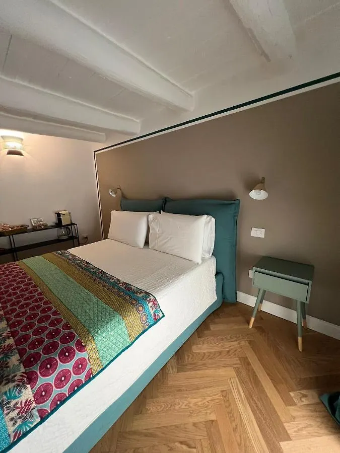 Ferrandina1 Guest House Naples